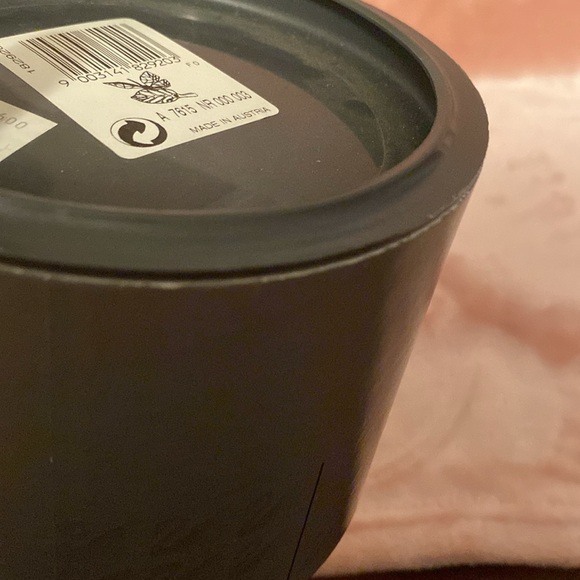 Swarovski Crystal ~ Butterfly on a Leaf w/box & certificate booklet (EUC!) - Picture 11 of 12